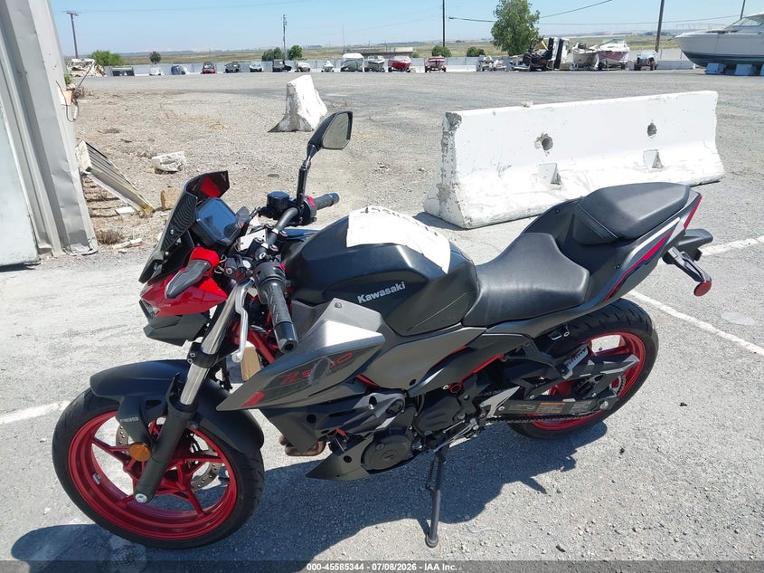 2024 Kawasaki Er VIN ML5ERGF19RDA11151 IAAI salvage auction — SIDE, Salvage (California), sold $1,500 on 2026-07-22 (photo 2)