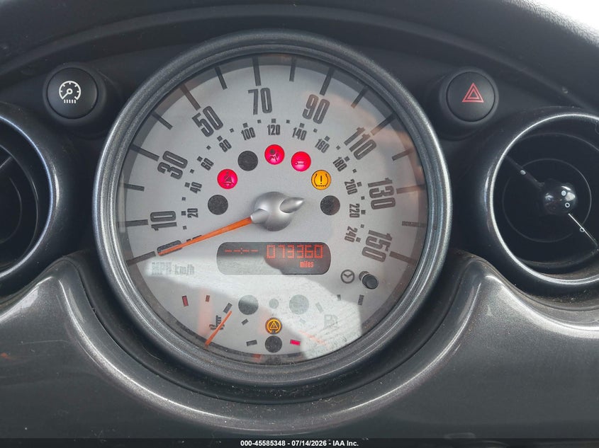 2006 Mini Cooper VIN WMWRC33596TK70873 IAAI salvage auction — NORMAL WEAR, Clear (Hawaii), sold $100 on 2026-07-21 (photo 7)