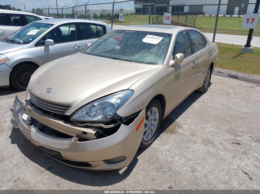 2002 Lexus ES VIN JTHBF30G020072775 IAAI salvage auction — FRONT END, Salvage (Texas), sold $1,400 on 2026-07-28 (photo 2)