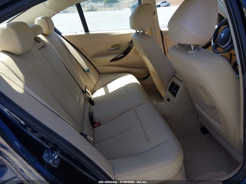 2015 BMW 3er VIN WBA3C1C57FK121023 IAAI salvage auction — FRONT END, Salvage Title, sold $2,000 on 2026-07-20 (photo 8)