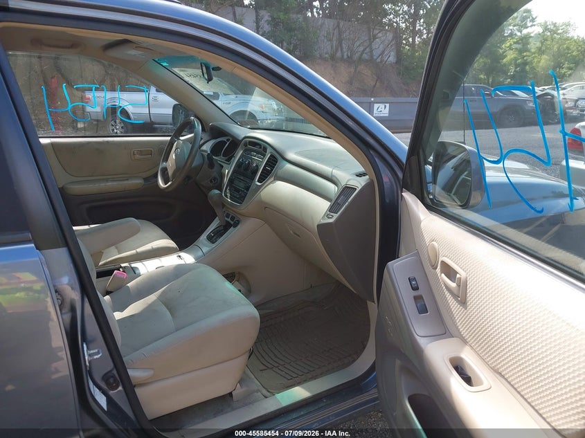 2005 Toyota Highlander VIN JTEEP21A750075446 IAAI salvage auction — NORMAL WEAR, Clear (Pennsylvania), sold $800 on 2026-07-17 (photo 5)