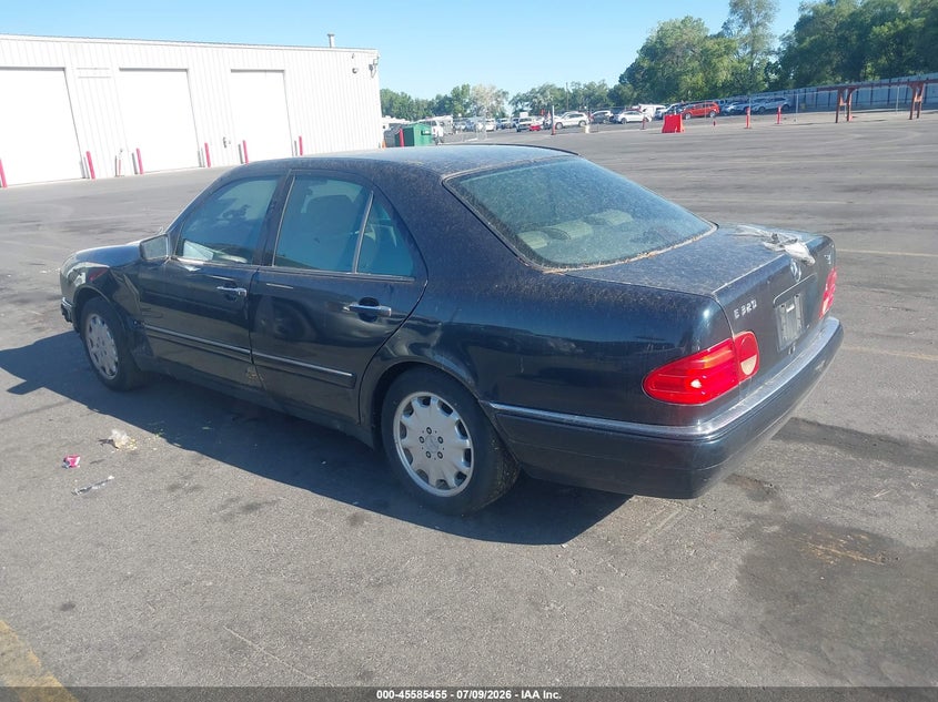 1997 Mercedes-benz E-class VIN WDBJF55F7VA347404 IAAI salvage auction — NORMAL WEAR, Clear (Utah), sold $300 on 2026-07-16 (photo 3)