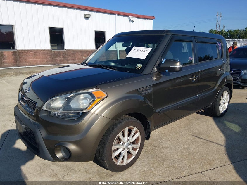 2013 Kia Soul VIN KNDJT2A66D7537950 IAAI salvage auction — NORMAL WEAR, Clear (Missouri), sold $25 on 2026-07-21 (photo 2)