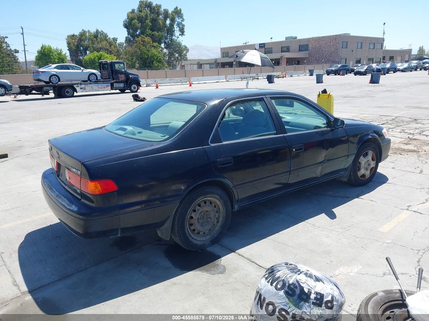2000 Toyota Camry VIN JT2BF22K7Y0258683 IAAI salvage auction — NORMAL WEAR, Clear - Dealer Only (California), sold $150 on 2026-07-29 (photo 4)