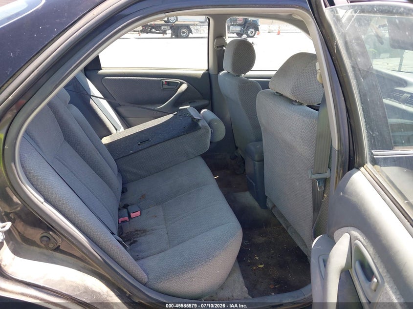 2000 Toyota Camry VIN JT2BF22K7Y0258683 IAAI salvage auction — NORMAL WEAR, Clear - Dealer Only (California), sold $150 on 2026-07-29 (photo 8)