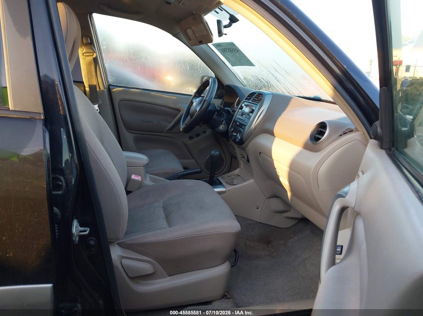 2005 Toyota Rav4 VIN JTEGD20V450094901 IAAI salvage auction — NORMAL WEAR, Clear (Illinois), sold $425 on 2026-07-29 (photo 5)