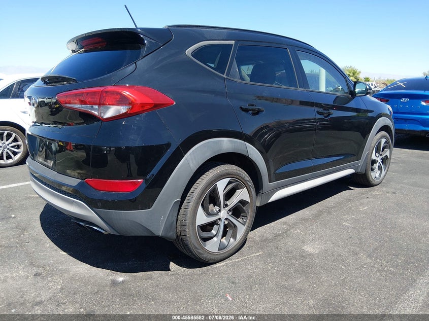 2017 Hyundai Tucson VIN KM8J33A21HU568853 IAAI salvage auction — NORMAL WEAR, Clear (Nevada), sold $1,700 on 2026-07-24 (photo 4)