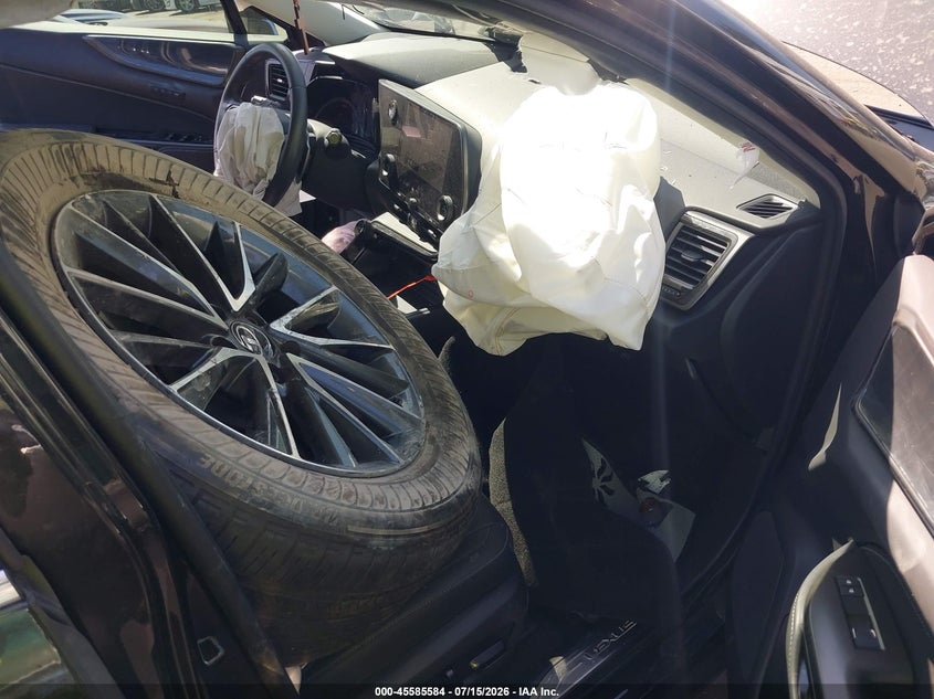 2024 Lexus Nx VIN 2T2GDCAZ9RC008744 IAAI salvage auction — SIDE, Wait Title, sold $11,850 on 2026-08-12 (photo 5)