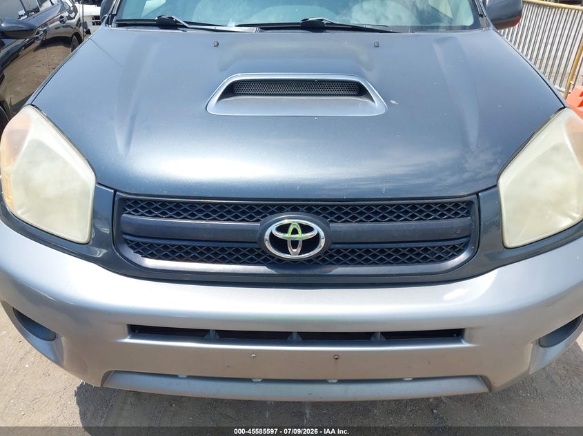 2004 Toyota Rav4 VIN JTEGD20VX40025029 IAAI salvage auction — NORMAL WEAR, Clear - Public Restricted (Oklahoma), sold $1,600 on 2026-07-15 (photo 6)