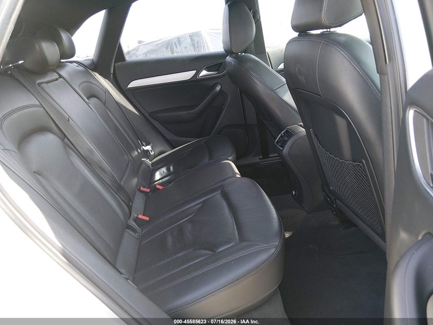 2018 Audi Q3 VIN WA1BCCFS4JR024044 IAAI salvage auction — SIDE, Salvage Title, sold $3,100 on 2026-08-02 (photo 8)