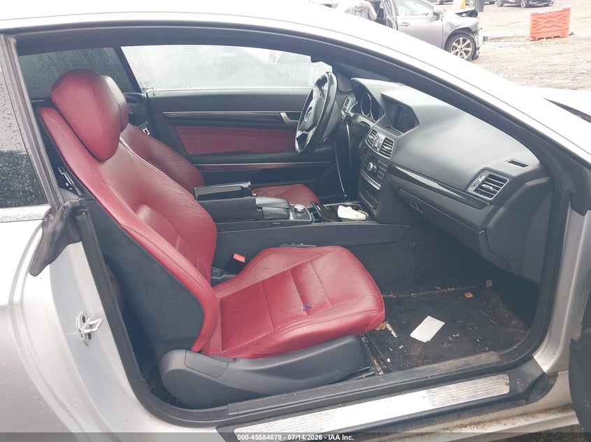 2014 Mercedes-benz E-klasse VIN WDDKJ8JB1EF263922 IAAI salvage auction — BIO HAZARD, Salvage (Tennessee), sold $600 on 2026-08-13 (photo 5)