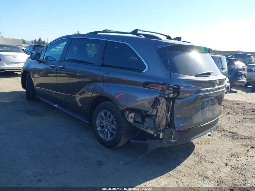 2024 Toyota Sienna VIN 5TDYSKFC8RS124909 IAAI salvage auction — LEFT REAR, Salvage (California), sold $17,350 on 2026-07-22 (photo 3)