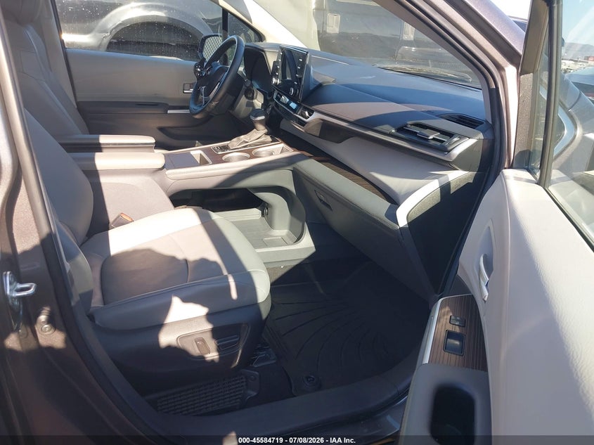2024 Toyota Sienna VIN 5TDYSKFC8RS124909 IAAI salvage auction — LEFT REAR, Salvage (California), sold $17,350 on 2026-07-22 (photo 5)