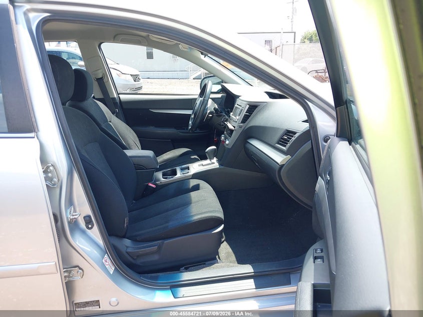 2014 Subaru LEGACY VIN 4S3BMCC62E3003633 IAAI salvage auction — SIDE, Salvage Title, sold $1,300 on 2026-07-19 (photo 5)