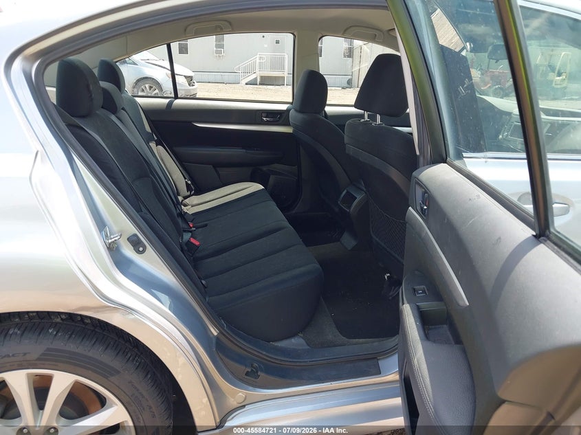 2014 Subaru LEGACY VIN 4S3BMCC62E3003633 IAAI salvage auction — SIDE, Salvage Title, sold $1,300 on 2026-07-19 (photo 8)