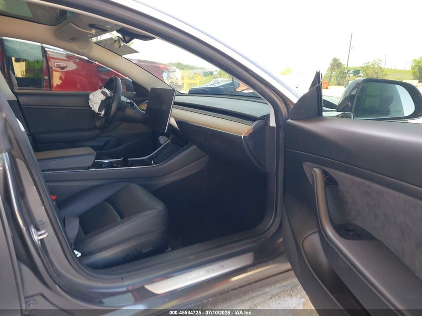 2020 Tesla Model 3 VIN 5YJ3E1EB2LF774870 IAAI salvage auction — FRONT END, Rebuildable (Florida), sold $4,700 on 2026-07-30 (photo 5)