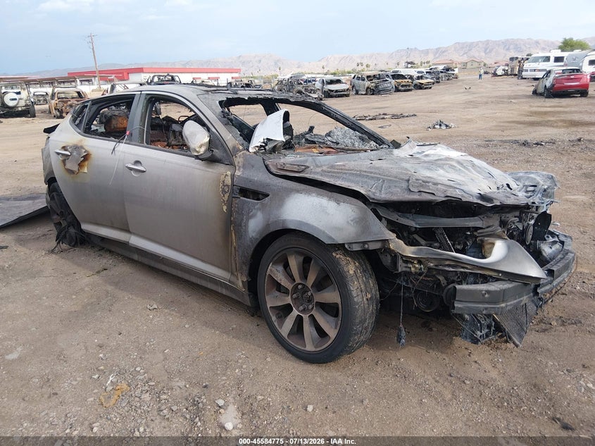 2013 Kia Optima VIN 5XXGR4A64DG109242 IAAI salvage auction — NORMAL WEAR, Clear-Dealer Only (Arizona), sold $225 on 2026-07-28 (photo 1)
