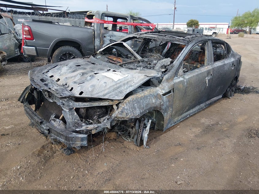 2013 Kia Optima VIN 5XXGR4A64DG109242 IAAI salvage auction — NORMAL WEAR, Clear-Dealer Only (Arizona), sold $225 on 2026-07-28 (photo 2)