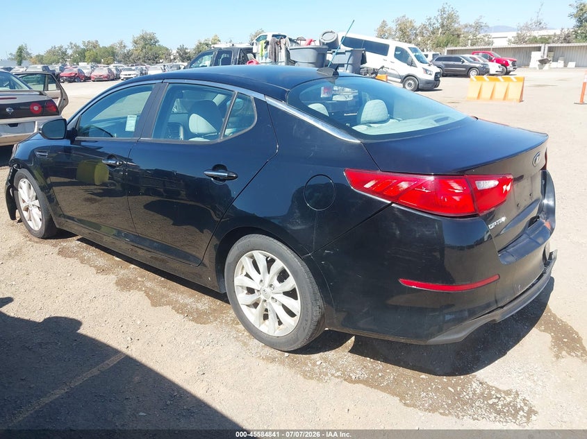 2015 Kia Optima VIN 5XXGM4A74FG354018 IAAI salvage auction — NORMAL WEAR, Salvage Title, sold $350 on 2026-07-29 (photo 3)