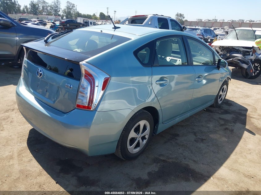 2013 Toyota Prius VIN JTDKN3DU6D5608316 IAAI salvage auction — FRONT END, Salvage (California), sold $3,700 on 2026-07-29 (photo 4)