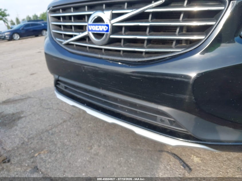 2017 Volvo Xc60 VIN YV449MRU7H2009392 IAAI salvage auction — NORMAL WEAR, Clear (Michigan), sold $2,200 on 2026-07-30 (photo 6)