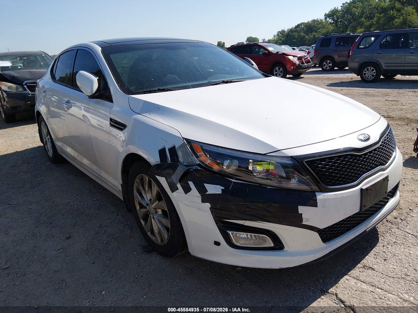2015 Kia Optima VIN 5XXGN4A7XFG508776 IAAI salvage auction — NORMAL WEAR, Clear (Missouri), sold $900 on 2026-07-29 (photo 1)