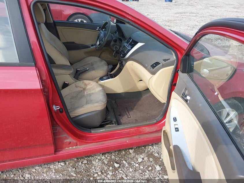 2013 Hyundai Accent VIN KMHCU4AE9DU429330 IAAI salvage auction — NORMAL WEAR, Clear (Tennessee), sold $425 on 2026-07-30 (photo 5)