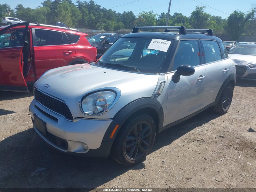 2014 Mini Countryman VIN WMWZC3C58EWP51954 IAAI salvage auction — NORMAL WEAR, Clear (Massachusetts), sold $500 on 2026-07-31 (photo 2)