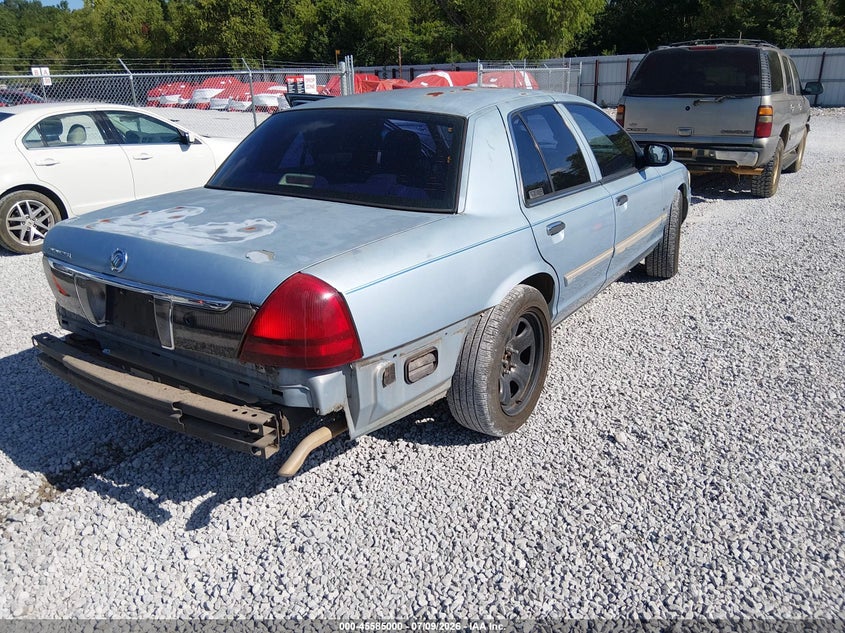 2009 Mercury Grand marquis VIN 2MEHM75V09X632370 IAAI salvage auction — REAR END, Salvage (Alabama), sold $150 on 2026-07-30 (photo 4)