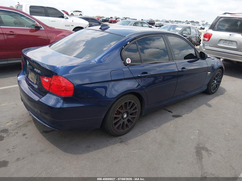 2011 BMW 3 series VIN WBAPK5C59BA995921 IAAI salvage auction — NORMAL WEAR, Clear (North Carolina), sold $375 on 2026-07-16 (photo 4)