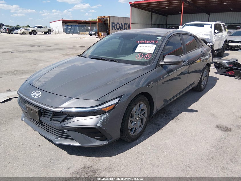 2024 Hyundai Elantra VIN KMHLM4DG6RU815045 IAAI salvage auction — REAR END, Original (Texas), sold $6,800 on 2026-09-11 (photo 2)