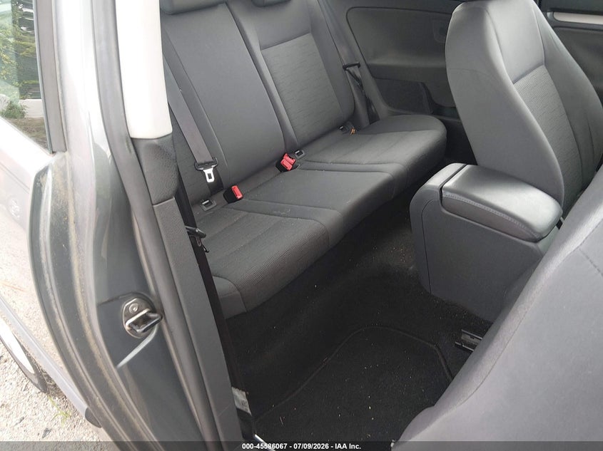2008 Volkswagen Rabbit VIN WVWBA71K28W121572 IAAI salvage auction — NORMAL WEAR, Clear (Maryland), sold $400 on 2026-07-30 (photo 8)