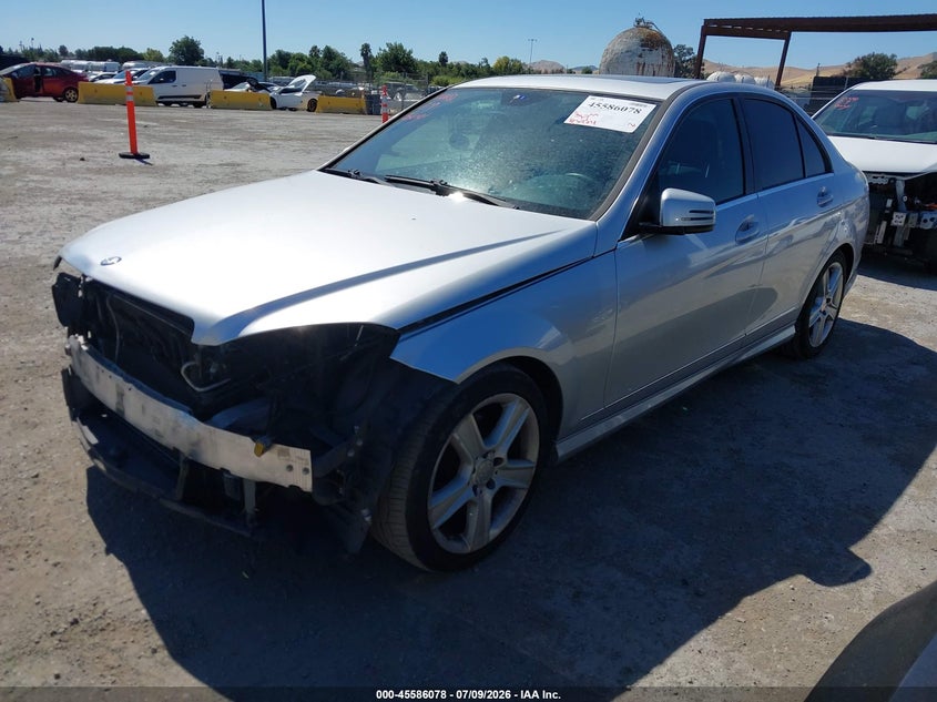 2010 Mercedes-benz C class VIN WDDGF5EB8AF426172 IAAI salvage auction — FRONT END, Salvage (California), sold $675 on 2026-08-02 (photo 2)