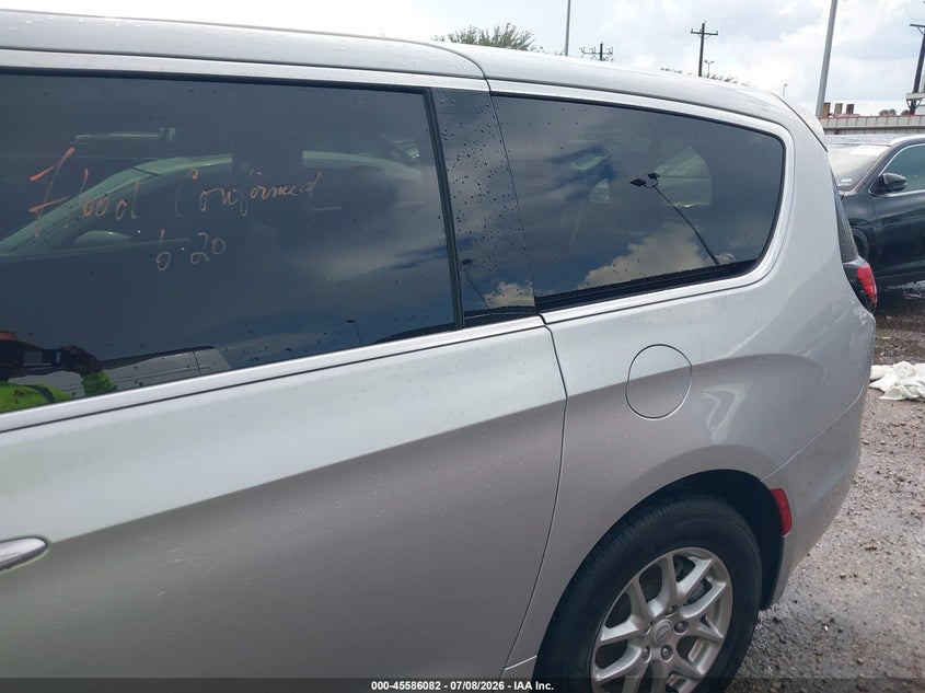 2026 Chrysler Pacifica VIN 2C4RC1BG6TR174728 IAAI salvage auction — MECHANICAL, Salvage Title, sold $15,200 on 2026-07-15 (photo 6)