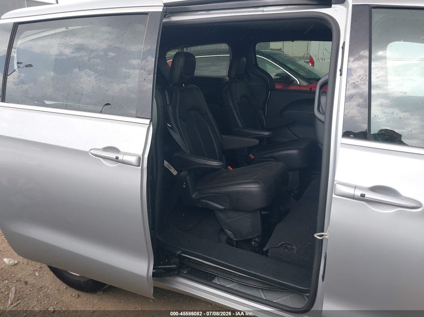 2026 Chrysler Pacifica VIN 2C4RC1BG6TR174728 IAAI salvage auction — MECHANICAL, Salvage Title, sold $15,200 on 2026-07-15 (photo 8)