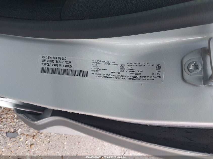 2026 Chrysler Pacifica VIN 2C4RC1BG6TR174728 IAAI salvage auction — MECHANICAL, Salvage Title, sold $15,200 on 2026-07-15 (photo 9)