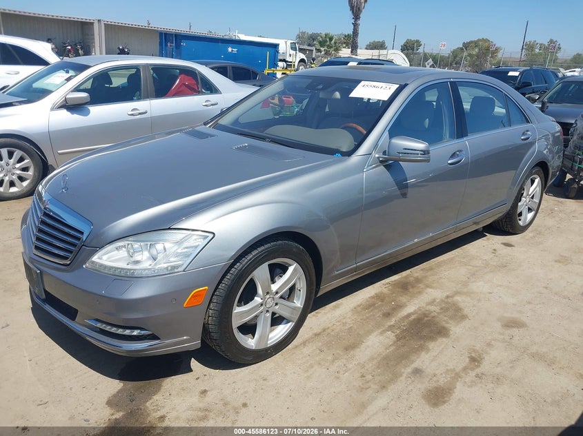 2011 Mercedes-benz S class VIN WDDNG7BB3BA367485 IAAI salvage auction — NORMAL WEAR, Clear - Dealer Only (California), sold $6,325 on 2026-07-15 (photo 2)