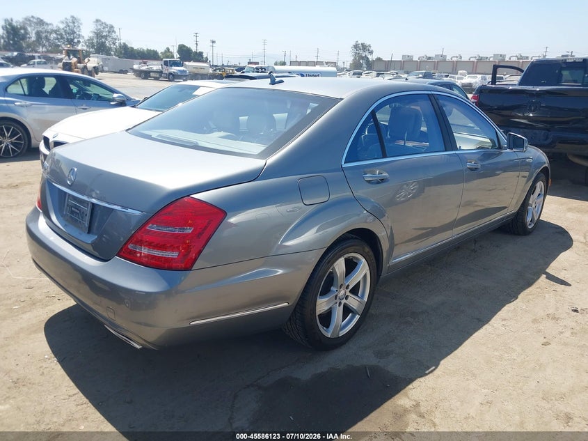 2011 Mercedes-benz S class VIN WDDNG7BB3BA367485 IAAI salvage auction — NORMAL WEAR, Clear - Dealer Only (California), sold $6,325 on 2026-07-15 (photo 4)