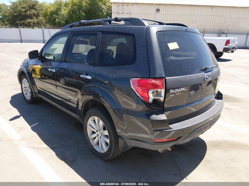 2011 Subaru Forester VIN JF2SHADC9BH767623 IAAI salvage auction — RIGHT SIDE, Clear - Dealer Only (California), sold $825 on 2026-07-28 (photo 3)