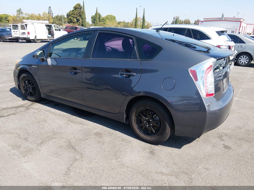 2015 Toyota Prius VIN JTDKN3DU9F1987323 IAAI salvage auction — RIGHT SIDE, Salvage (California), sold $2,050 on 2026-07-30 (photo 3)