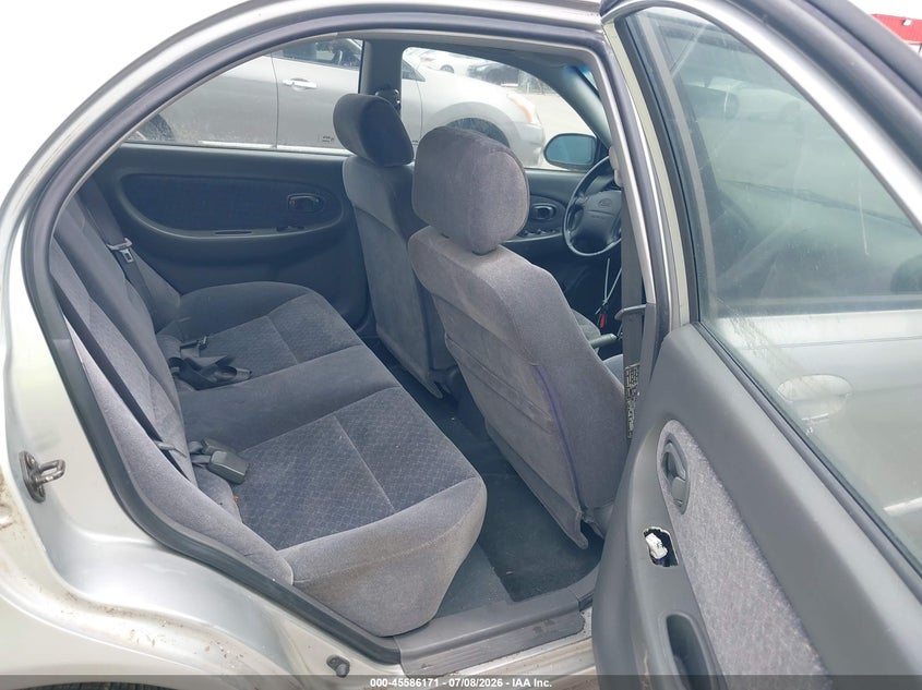 2004 Kia Spectra VIN KNAFB161945136871 IAAI salvage auction — NORMAL WEAR, Clear (Maryland), sold $400 on 2026-07-16 (photo 8)