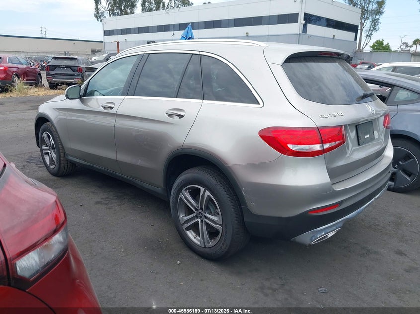 2019 Mercedes-benz Glc VIN WDC0G4JB5KF630531 IAAI salvage auction — RIGHT FRONT, Salvage Certificate (California), sold $7,825 on 2026-07-22 (photo 3)