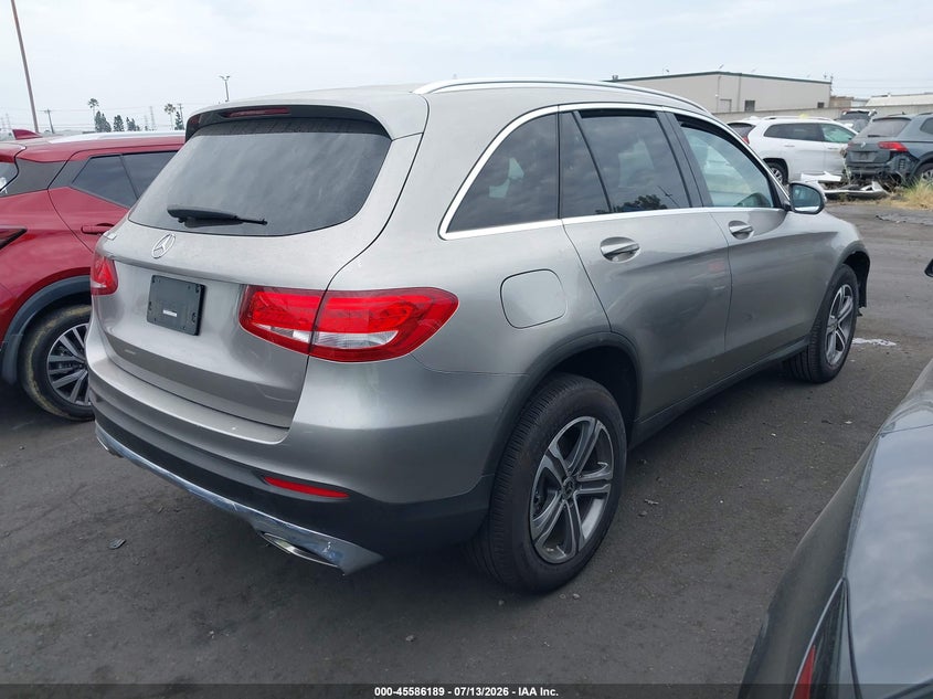 2019 Mercedes-benz Glc VIN WDC0G4JB5KF630531 IAAI salvage auction — RIGHT FRONT, Salvage Certificate (California), sold $7,825 on 2026-07-22 (photo 4)