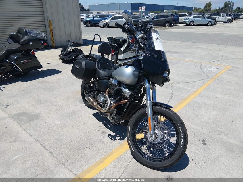2020 Harley-davidson Softail VIN 1HD1BVJ29LB060085 IAAI salvage auction — SIDE, Salvage (California), sold $1,050 on 2026-09-06 (photo 1)