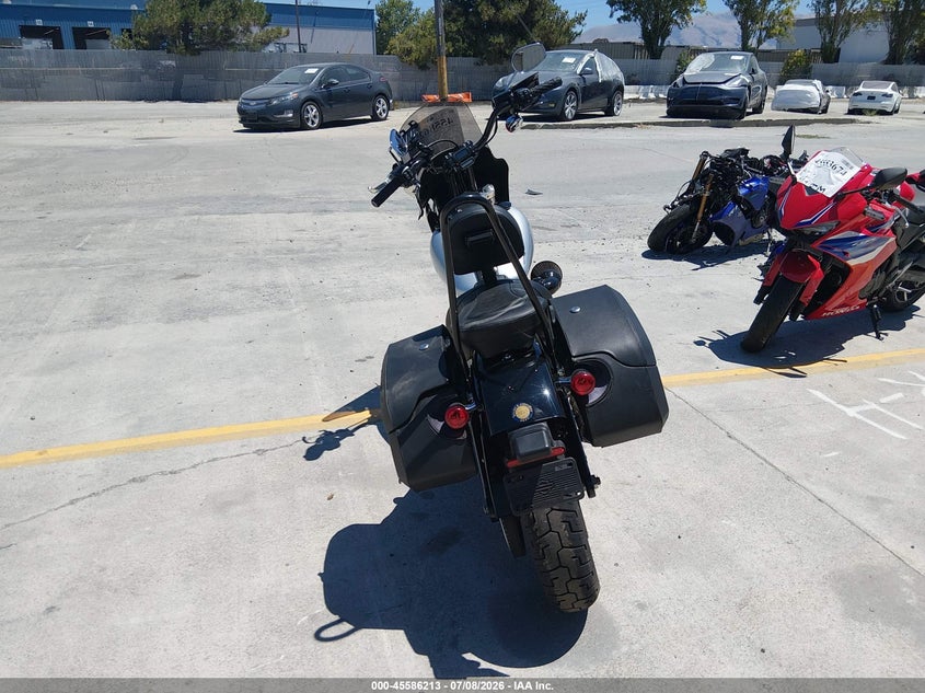 2020 Harley-davidson Softail VIN 1HD1BVJ29LB060085 IAAI salvage auction — SIDE, Salvage (California), sold $1,050 on 2026-09-06 (photo 6)