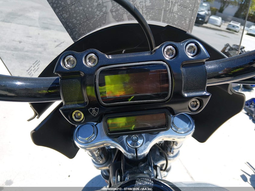 2020 Harley-davidson Softail VIN 1HD1BVJ29LB060085 IAAI salvage auction — SIDE, Salvage (California), sold $1,050 on 2026-09-06 (photo 7)