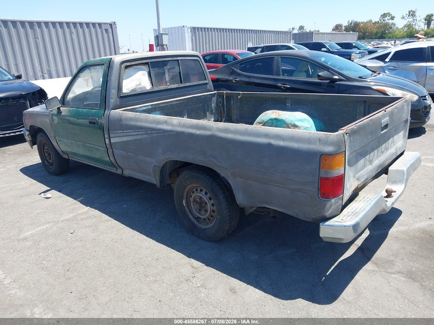 1989 Toyota Pickup VIN JT4RN82P0K0000018 IAAI salvage auction — NORMAL WEAR, Clear - Dealer Only (California), sold $1,525 on 2026-07-16 (photo 3)