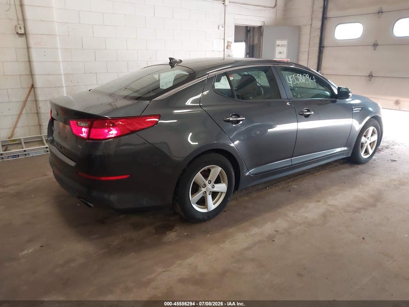 2015 Kia Optima VIN KNAGM4A73F5635633 IAAI salvage auction — NORMAL WEAR, Clear (Minnesota), sold $600 on 2026-07-15 (photo 4)