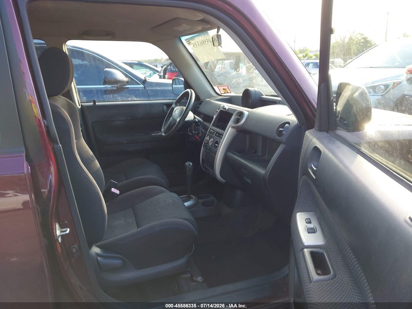 2004 Scion Xb VIN JTLKT324840166844 IAAI salvage auction — NORMAL WEAR, Clear (New Jersey), sold $575 on 2026-07-29 (photo 5)