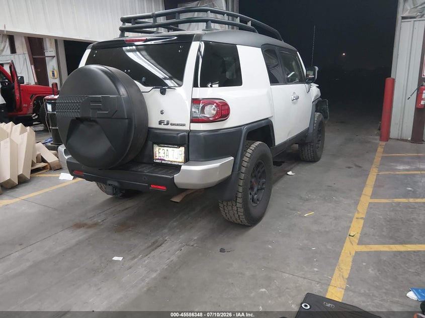 2014 Toyota Fj cruiser VIN JTEBU4BFXEK183372 IAAI salvage auction — FRONT END, Salvage Title, sold $10,100 on 2026-08-04 (photo 4)